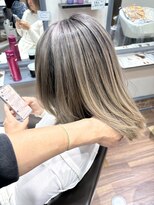カット ハウス ボブ CUT HOUSE BOB&nbsp;透明感グレージュバレイヤージュボブ♪