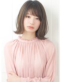 30代・40代・50代黒髪暗髪アッシュ小顔前下がり切りっぱなしボブ