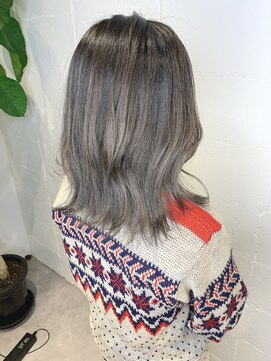 シェル 吉祥寺(shell) ナチュラルバレイヤージュ☆オンアッシュ☆