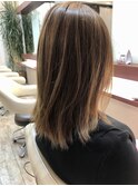 ミディアムヘア立体感カラー