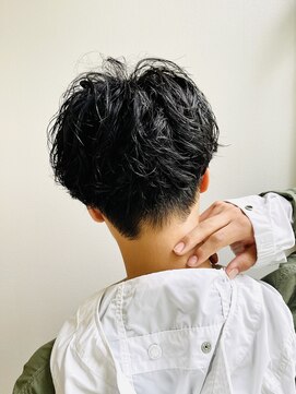 ビューティブロー ビービー(Beauty Blow B.B) ツイストスパイラルパーマツイストウェーブメンズカットパーマ