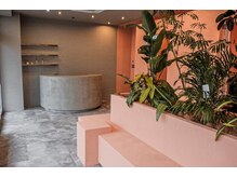 トゥーリ 城南樋井川店(tuuli)の雰囲気（グレーを基調とした、オシャレ空間☆）
