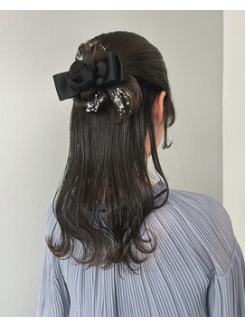 カシェル(cashel) ハーフアップアレンジ