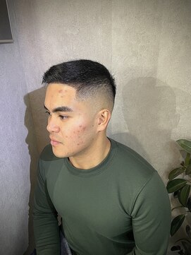 デン 仙台店(DEN) フェザーパーマ/スパイキーショート[榴岡/メンズ/理容室]