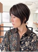 ハイライト白髪ぼかしダブルカラーインナーカラーショートボブ