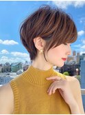 イメチェンショート外ハネボブ美髪ブルーブラック暗めカラー