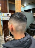 MEN’S HAIR/サーフカール/刈り上げセンターパート/柏