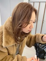 ローレンアオ(LOREN AO)&nbsp;着物ヘア/大人ガーリー/ベージュ/似合わせカット/ブリーチカラー