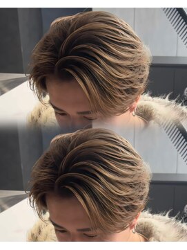 ステラ(STELLA) メンズ/バレイヤージュ/センターパート/ブリーチ＆ダブルカラー