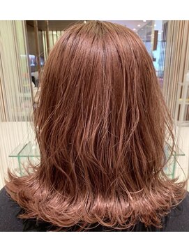 アース コアフュールボーテ 北小金店(EARTH coiffure beaute) 大人可愛いハイトーンカラー