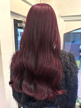 ラレイ ハラジュク(Lalei harajuku) 【白石】ブリーチなし赤髪ワインレッド原宿艶カラー暖色ロング
