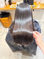 アクア(AQUA)&nbsp;まとまる艶髪ロング