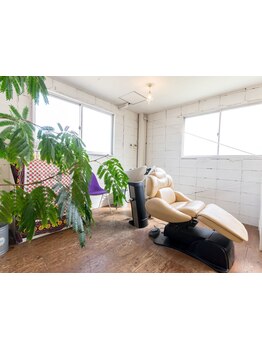 〔お子様同伴可/ママさん憩いの場〕お家感覚で心も髪もリフレッシュ！気軽に通えるアットホームなサロン♪