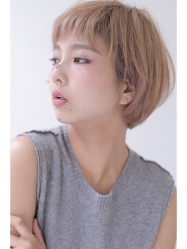 オウル(Owll) 【DISHEL】上品な大人女性の耳掛けとろみマッシュショート