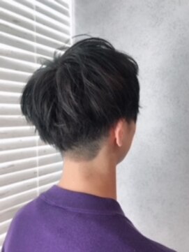 ヘアサロンM 新宿 ブルーアッシュ【担当.miyuki】