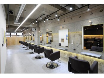 Agu hair becky 鷺沼店【アグ ヘアー ベッキー】