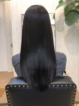 アコンプリッシュ 代官山 恵比寿(accomplish) プラチナミネコラ