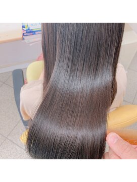 雨とランプ 髪質改善『ヘアエステ』【雨とランプ 縮毛矯正 琴似　髪質改善】