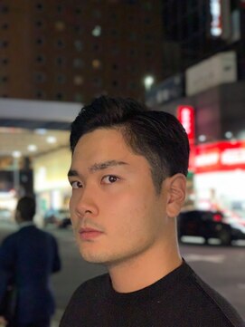 ヒロギンザ 新橋店(HIRO GINZA) メンズビジネスショート　オフィス　顔剃り　理容室