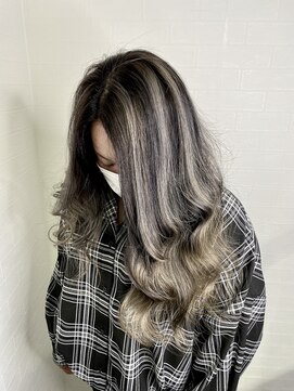 ユートピア(U topia) ホワイトアッシュ/シルバーカラー/バレイヤージュ