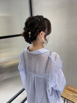 フェリア 松山(Feria)&nbsp;【Feria松山】キュートなシニヨンヘア-相原愛梨-