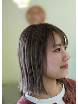 パレッテ(styling room Palette) 切りっぱなしボブ　オンＷカラー