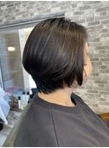 ショートボブ