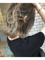 ボタニウムドットハイクバイアールサロン(BOTANIUM.Hk by Rr SALON)&nbsp;【BOTANIUM.Hk by RrSALON】コントラストバレイヤージュ