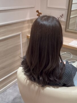 アンド ラ ブランシュ(&.La Blanche) ショコラアッシュ/ふんわりカール/縮毛矯正/ストレート/大宮