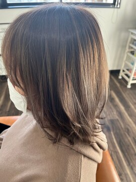 ヘアガーデン ティアラ(Hair Garden TIARA) 20代30代40代アッシュブラウンカラー