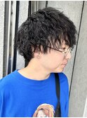 黒髪メンズマッシュ ツイストスパイラルパーマ