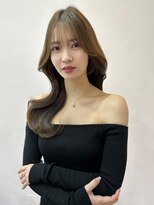 ボタン シブヤ(VOTAN SHIBUYA) 韓国ヘア/くびれヘア/顔まわりカット/前髪あり/レイヤーカット