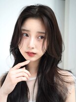 エインアンリー 明治神宮前(AIN.ANLY.)&nbsp;着物メルティカラーくびれロング似合わせカットロングレイヤー