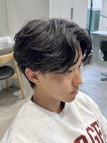 レタッチ バイ フィフス 天神大名(RETOUCH by fifth)&nbsp;フェザーパーマニュアンスパーマスパイラルパーマ緩め20代メンズ