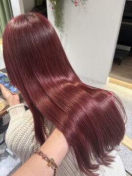 ゼストララ(ZEST Lara) レッドカラー【aika】【吉祥寺】