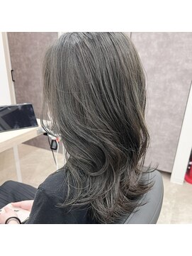 エイトセカンド 新宿三丁目店(EIGHT second) ブリーチなしのオリーブグレージュ