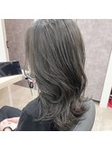 ブリーチなしのオリーブグレージュ
