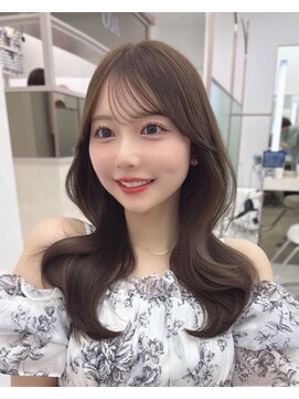 コア 銀座(COA) レイヤーカット　顔まわり前髪似合わせ小顔顔まわりカット