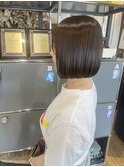 切りっぱなしボブ×アッシュベージュ