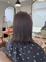 ビズヘアー グランバース(bisou hair grandbase) 切りっぱなしボブ