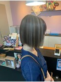 【#筋感ハイライト】×グレージュでつくる大人ボブ