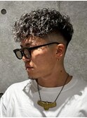 MEN‘S/ハイライト×スペインカール/短髪/海外ヘア