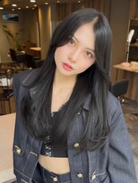 アイコントーキョー(i CON TOKYO)&nbsp;シアーブラック×レイヤーカット前髪なし暗めカラー