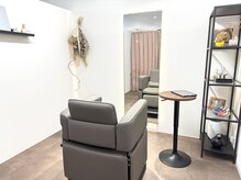 アプレッジ(PLEDGE)の雰囲気(全席個室のゆっくり落ち着いたサロンです◎)