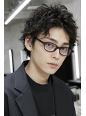 メンズショート　ショートセンターパート　サーフカールパーマ　