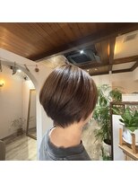 ベルトヮ(Belle toi)&nbsp;【白髪染めに疲れた方へ】自然に始める脱白髪染めショート
