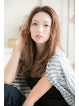 リトル アイズミ バイ ヴィーヴル(little aizumi by BIVRE) おもわず触りたくなるようなシフォンウェーブ