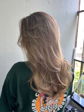 スティーロ 渋谷(Steelo) steelo 海外風ハイライト×大人レイヤー