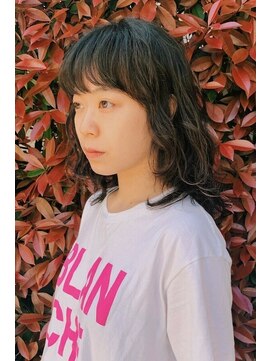 ギミック 自由が丘(gimmick) くせ毛風パーマパーマのセミディ