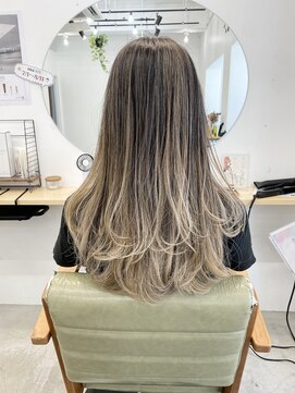 シャイバイブランチ(shy by branch) お客様スタイル×バレイヤージュロング【良太】